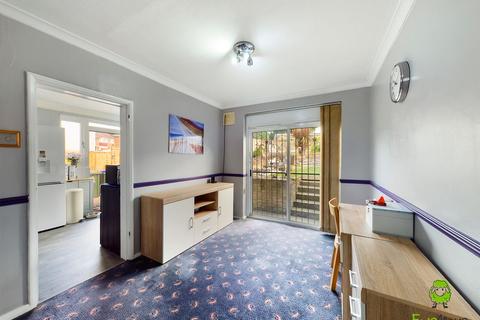 22 Rochester Drive, Bexley, DA5 1PU