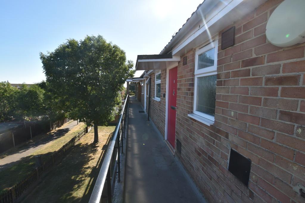 Melbourne Avenue, Ramsgate Studio £95,000
