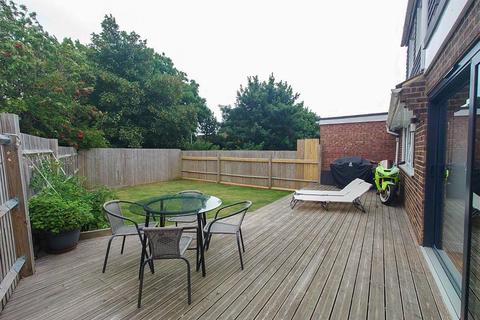 1 Mitchelldean, Peacehaven, BN10 8EF