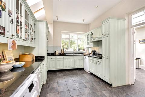 17 Murray Road, London, SW19 4PD