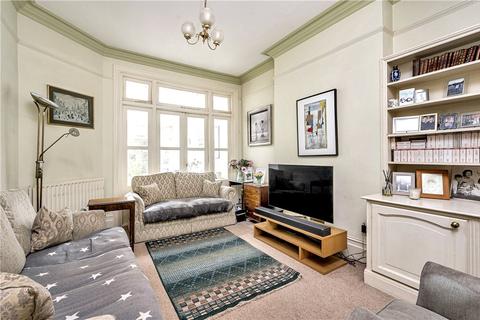 17 Murray Road, London, SW19 4PD