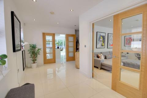 34 Bencombe Road, Purley, CR8 4DQ