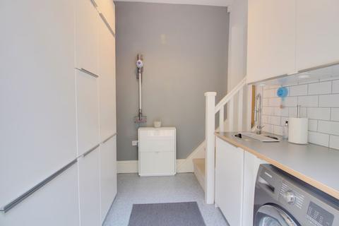 34 Bencombe Road, Purley, CR8 4DQ