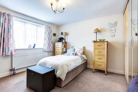 16 Atkin Close, Congleton, CW12 4WJ