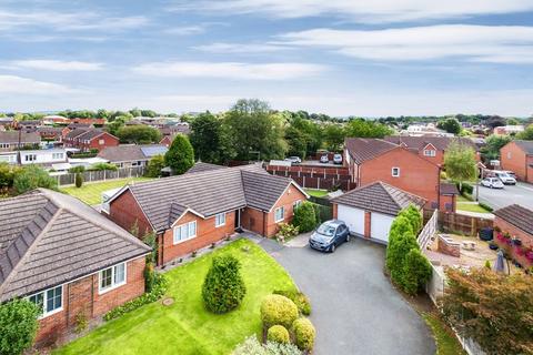 16 Atkin Close, Congleton, CW12 4WJ