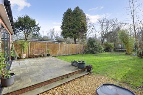 Camelias Rowly Drive, Cranleigh, GU6 8PN