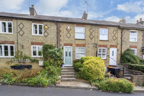 2 bedroom cottage for sale, Dunstable Road, Studham