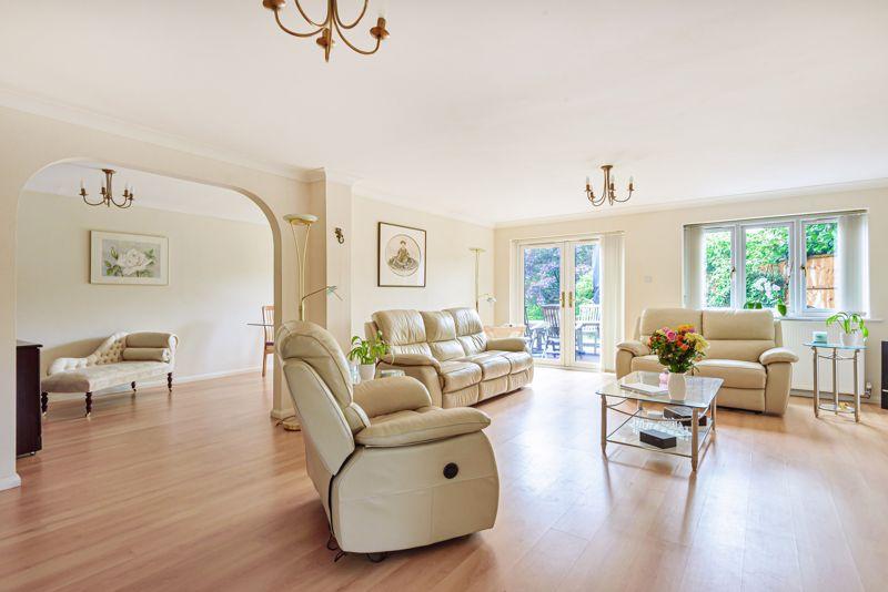 Kingsley, Hampshire 5 bed detached house for sale £699,950