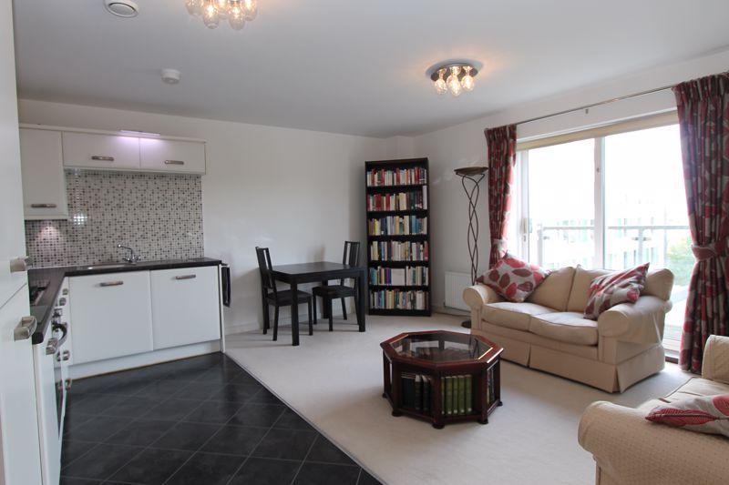 Taywood Road, Northolt 2 bed property for sale £325,000