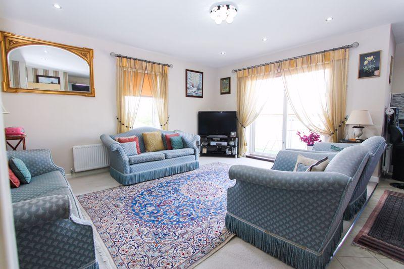 Grand Union Village, Northolt 3 bed apartment £425,000