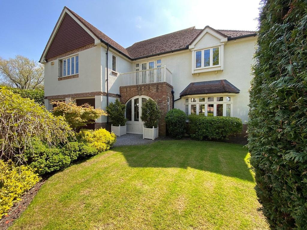 Timms Lane, Formby, Liverpool, L37 5 bed detached house for sale £