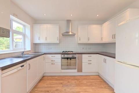 42 Alfred Road, Feltham, TW13 5DJ