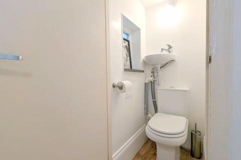 42 Alfred Road, Feltham, TW13 5DJ