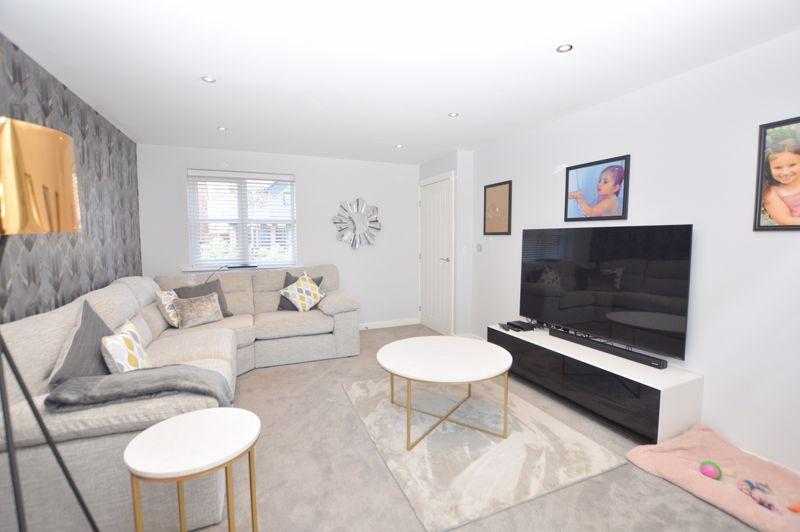 185 Crompton Way, Lowton, WA3 1FW 4 bed detached house for sale £349,950