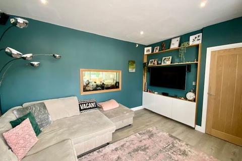 11 Lathkill Road, Sheffield, S13 8DJ
