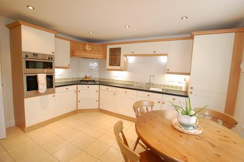 4 bedroom detached house for sale, Glebe View, Walkern, SG2