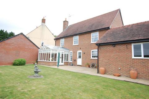 4 bedroom detached house for sale, Glebe View, Walkern, SG2