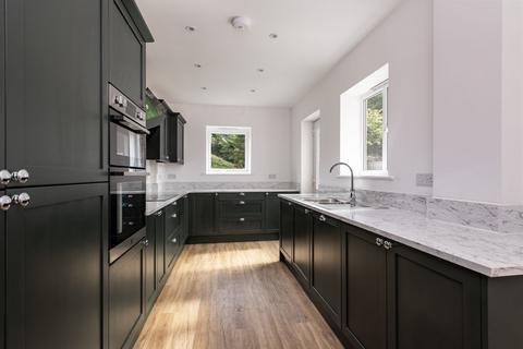 4 bedroom detached house for sale, 64a Queen Elizabeth Square