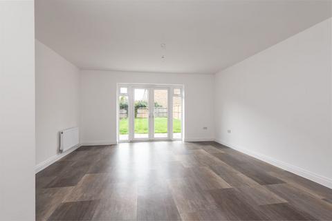 3 bedroom detached house for sale, 65a Queen Elizabeth Square