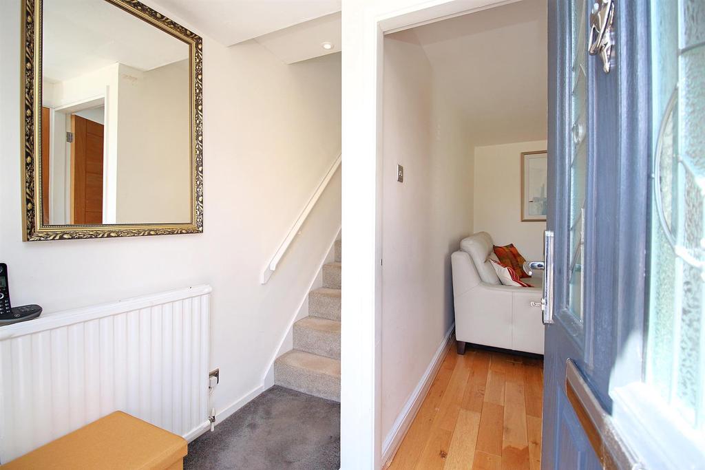Pine Drive, Syston 3 bed semidetached house for sale £310,000