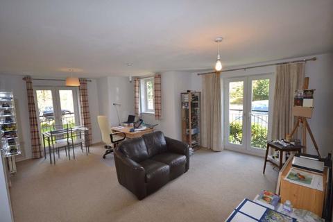 2 bedroom apartment for sale - St. Crispin Drive, St. Crispin, Northampton, NN5