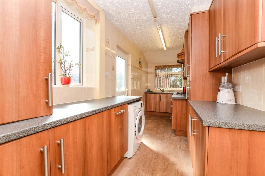 Rochdale Road, Scunthorpe 3 bed semidetached house for sale £165,000
