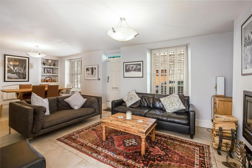 A12 - Dartmouth, Roseville Street - 220825.jpg