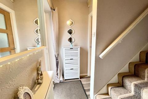 11 Link Road, Huddersfield, HD1 4QQ