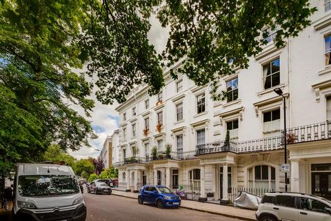 4 bedroom flat for sale - Westbourne Gardens, London W2