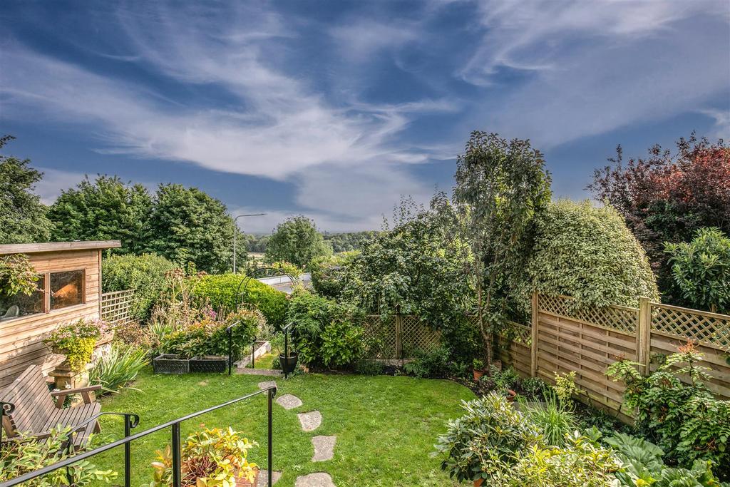 King Henrys Road, Lewes 4 bed semidetached house £1,200,000