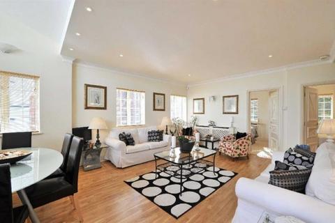 2 bedroom flat to rent, The Mount, Hampstead, NW3