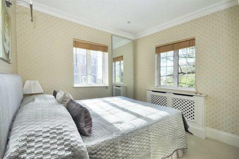 2 bedroom flat to rent, The Mount, Hampstead, NW3