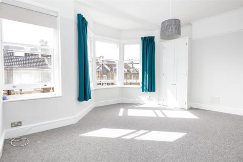5 Cornwallis Avenue, Bristol, BS8 4PP