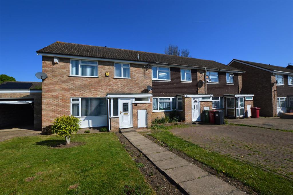 Birch Grove, Slough 4 bed end of terrace house £2,000 pcm (£462 pw)