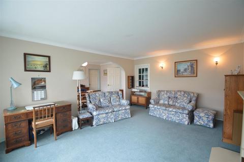 21 Helmeth Road, Church Stretton, SY6 7AS