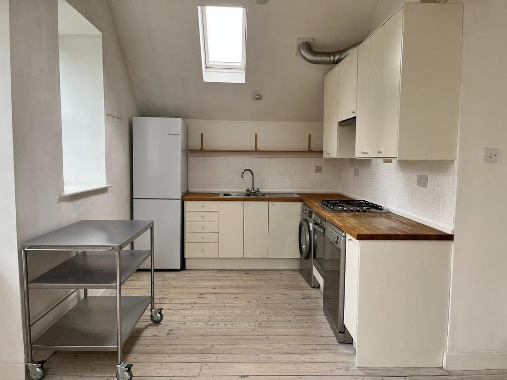 Kitchen.JPEG