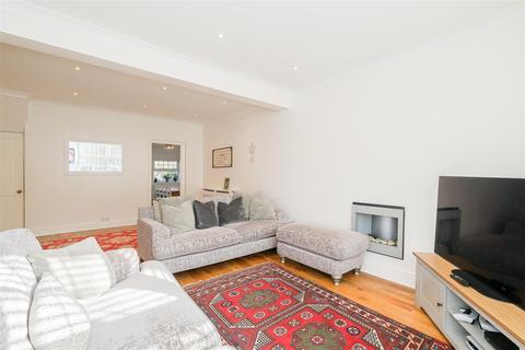 14 Willow Street, London, E4 7EG