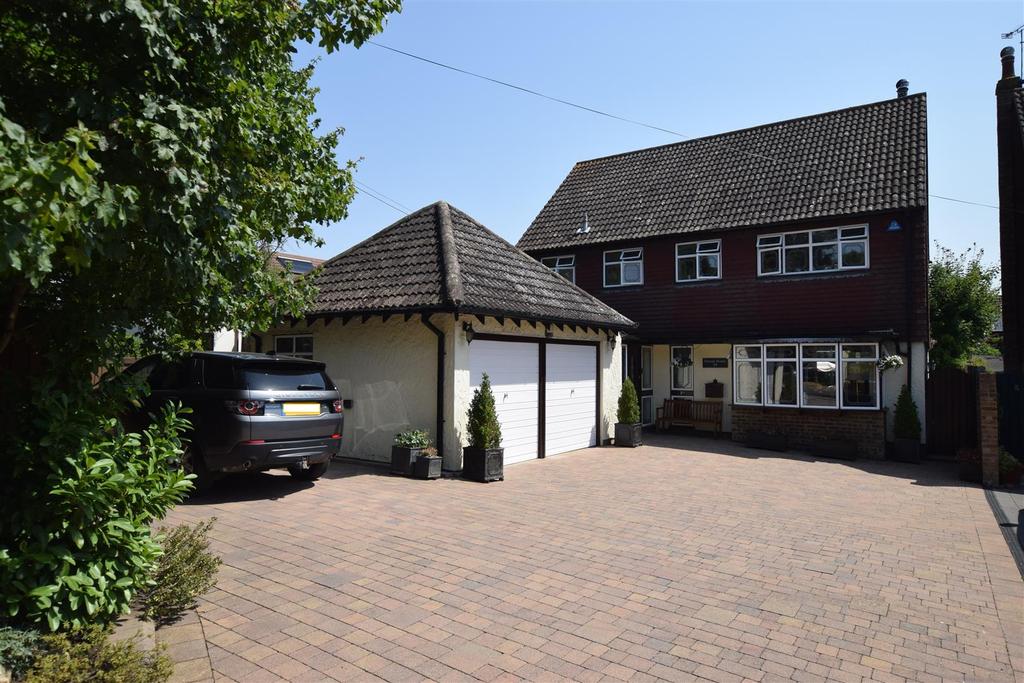 St. Stephens Road, Cold Norton 4 bed detached house £675,000