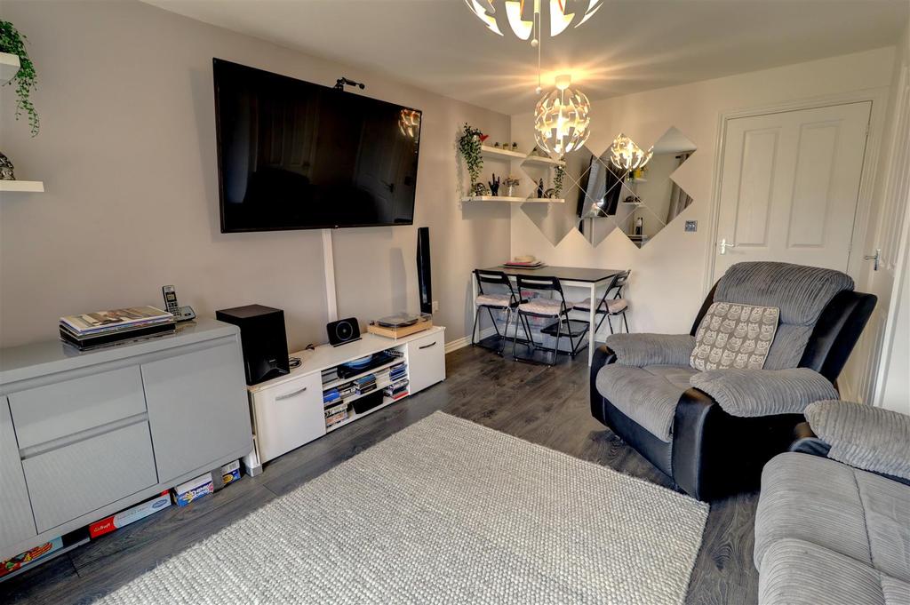 Granary Yard, Weddington, Nuneaton 2 bed semidetached house for sale