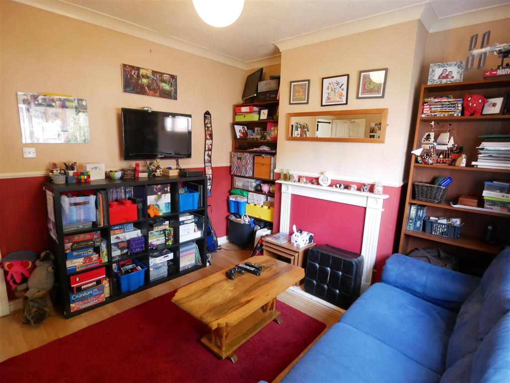 Kirkham Avenue, York 3 bed terraced house for sale £215,000