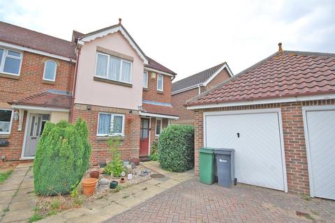 7 Pochard Way, Great Notley, Braintree, CM77 7WA