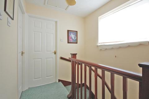 7 Pochard Way, Great Notley, Braintree, CM77 7WA