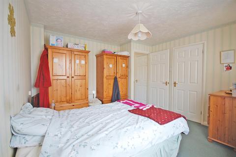 7 Pochard Way, Great Notley, Braintree, CM77 7WA
