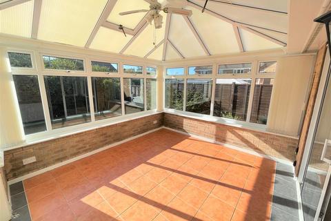 11 Becklake Close, Roundswell, Barnstaple, EX31 3UZ