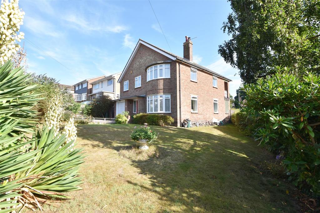 St Helens Down, Hastings 5 bed detached house for sale £575,000