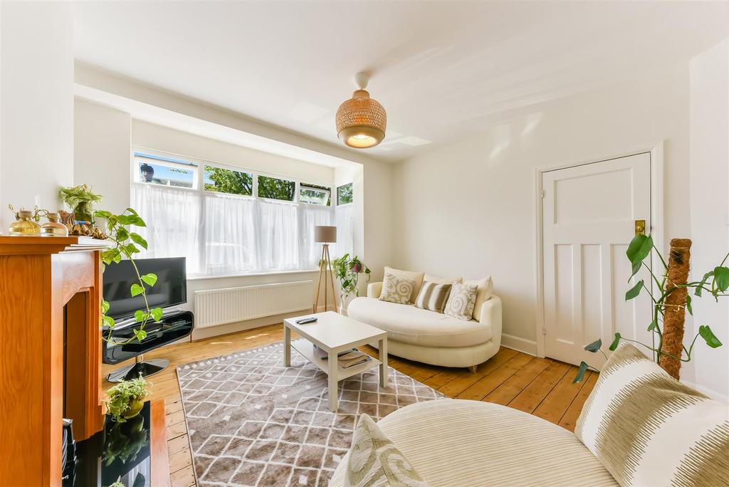 Westway, Raynes Park, SW20 3 bed house for sale £835,000