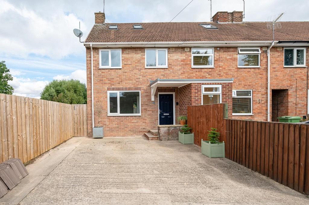 Carrick Gardens, Holgate, York 3 bed semidetached house for sale £