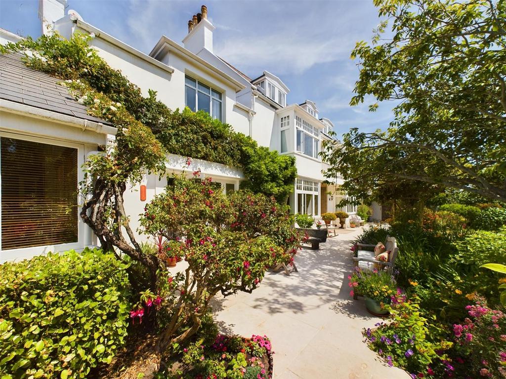 St. Clement, Jersey 9 bed detached house for sale £4,450,000