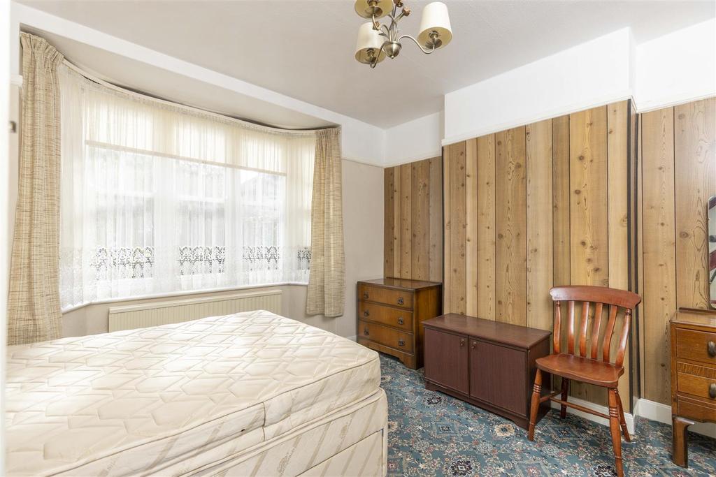 Front reception roon