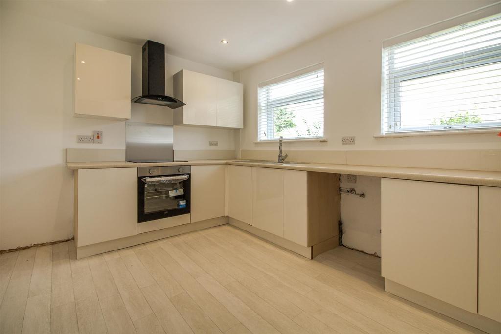 Raley Street, Barnsley 3 bed semidetached house for sale £160,000